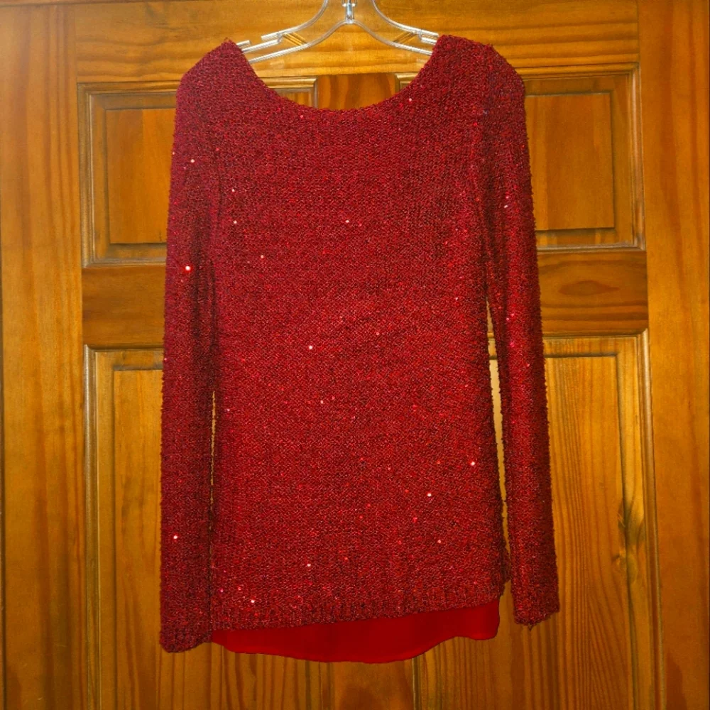 APT 9 DARK RED LONG SLEEVE SEQUINS SIZE S - Picture 2 of 3